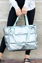Load image into Gallery viewer, Metallic Puffer Tote